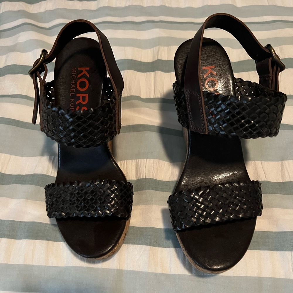 Michael Kors wedge/dk Brown 6.5/7